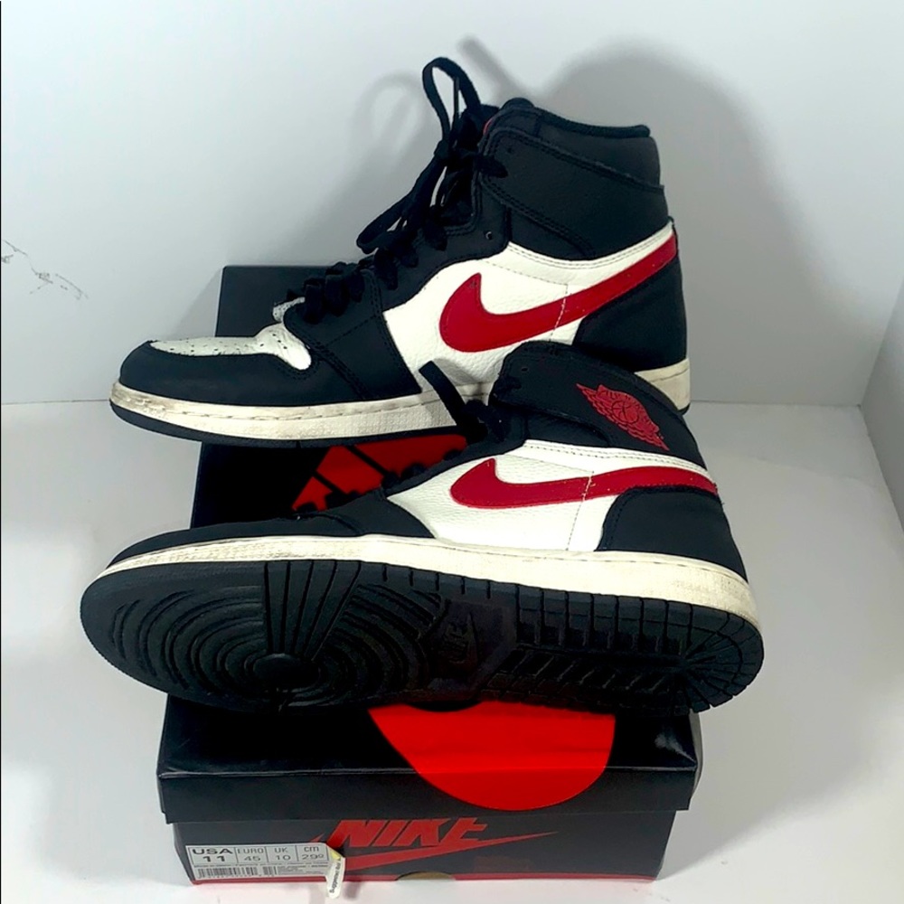 Air Jordan 1 High “Sports Illustrated” size 11